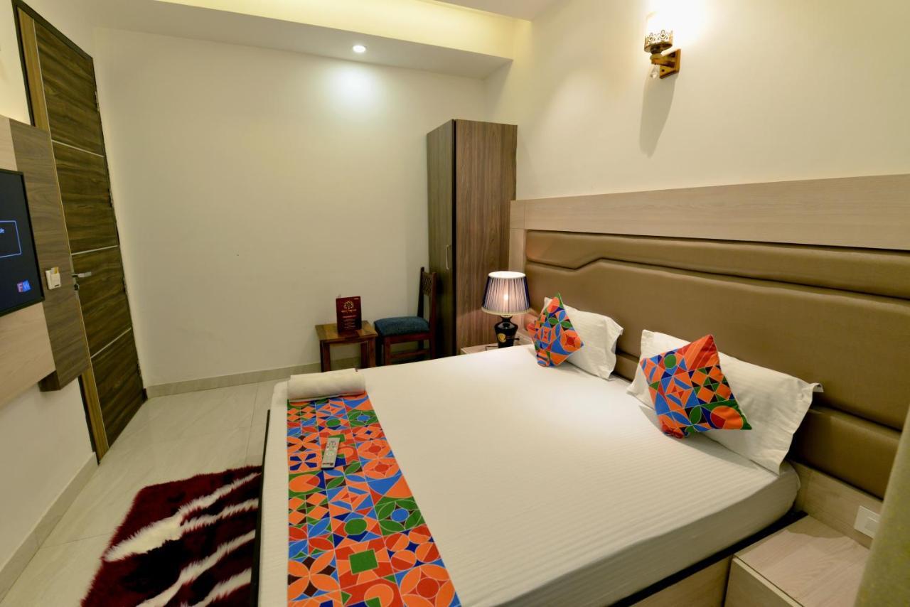 Hotel The Yellow Nayagaon Εξωτερικό φωτογραφία