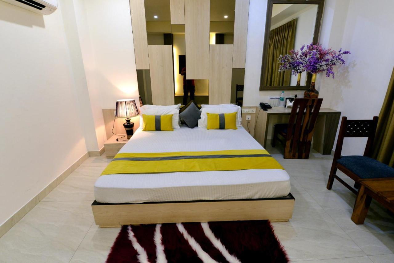 Hotel The Yellow Nayagaon Εξωτερικό φωτογραφία